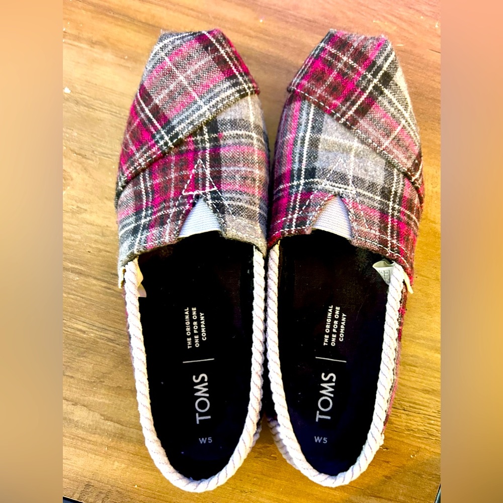 TOMS Plaid shoes